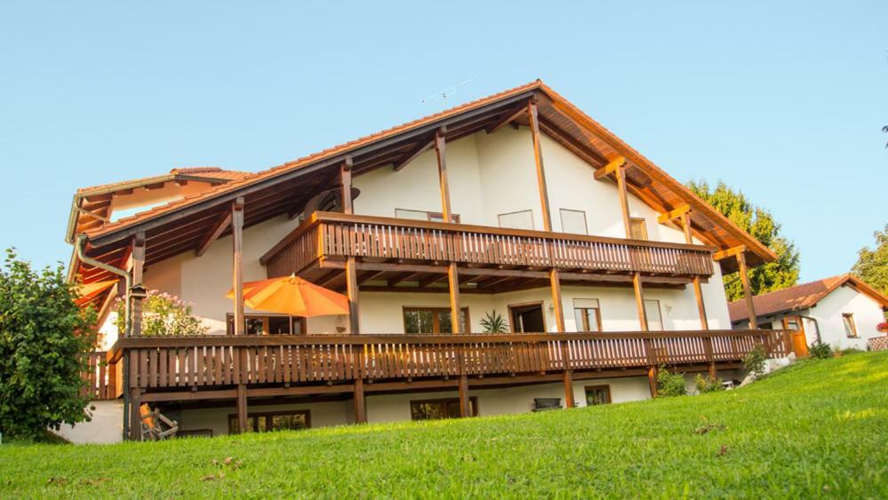 Auszeit-Wohnungen Aidenbach Exterior foto